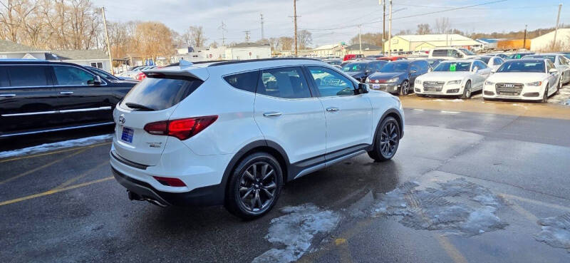 2017 Hyundai Santa Fe Sport 2.0T Ultimate