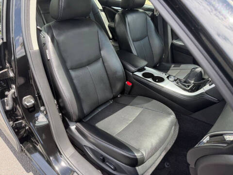 2022 Infiniti Q50 Luxe