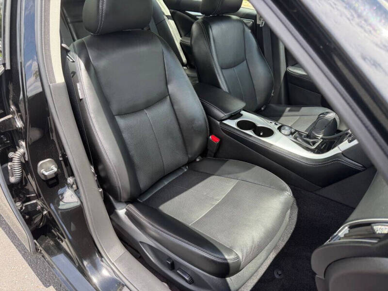 2022 Infiniti Q50 Luxe