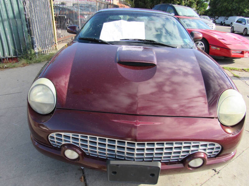 2004 Ford Thunderbird Deluxe