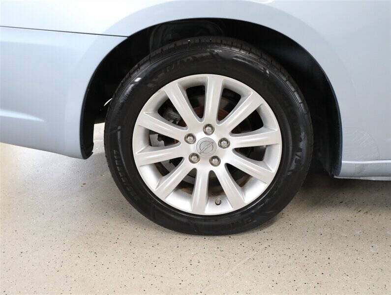 2012 Chrysler 200 Touring