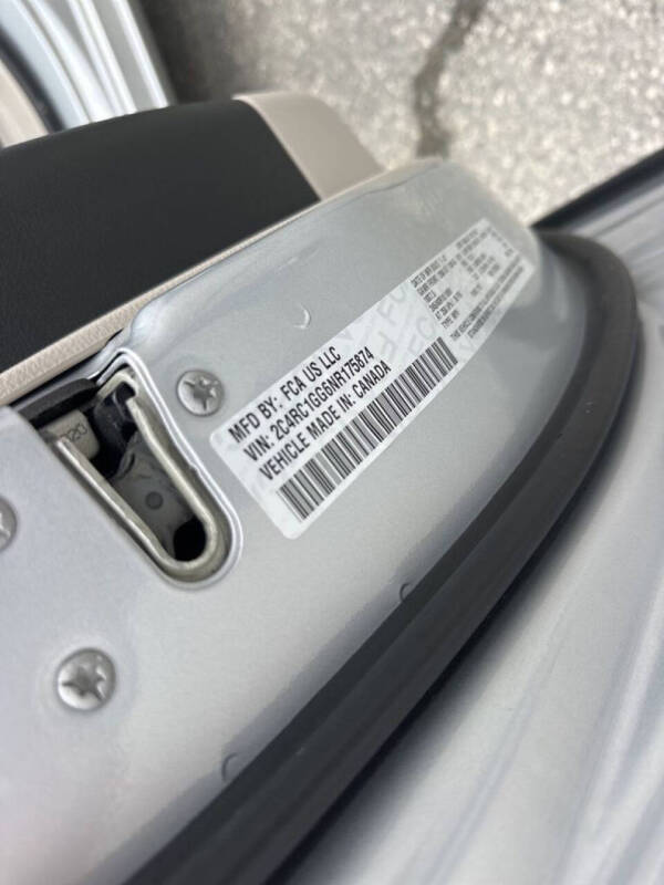 2022 Chrysler Pacifica Limited