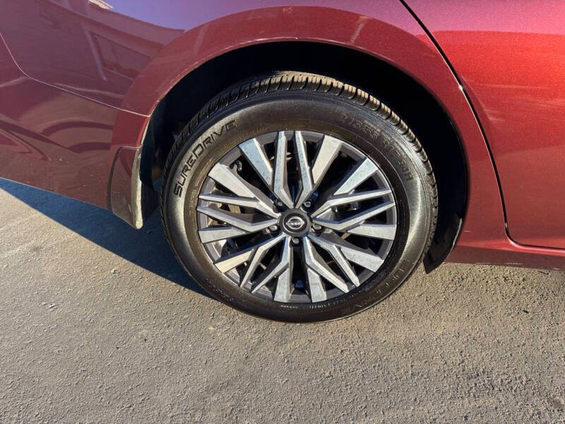 2023 Nissan Altima 2.5 SV