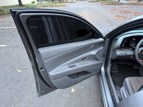 2023 Hyundai Elantra Hybrid Blue