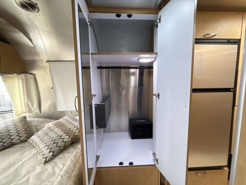2016 Airstream Flying Cloud