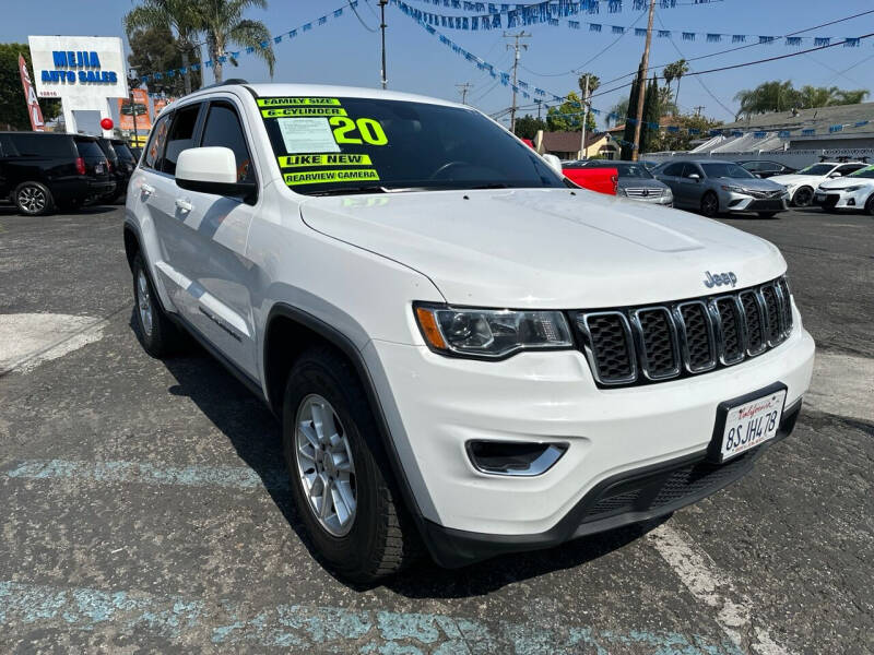 2020 Jeep Grand Cherokee Laredo