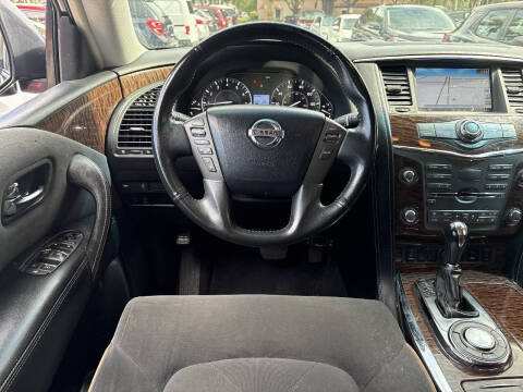 2017 Nissan Armada SV