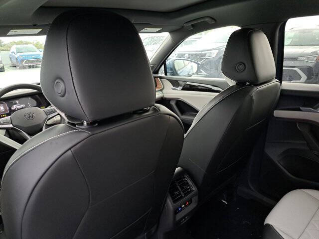 2026 Volkswagen Tiguan SEL R-Line Turbo 4Motion