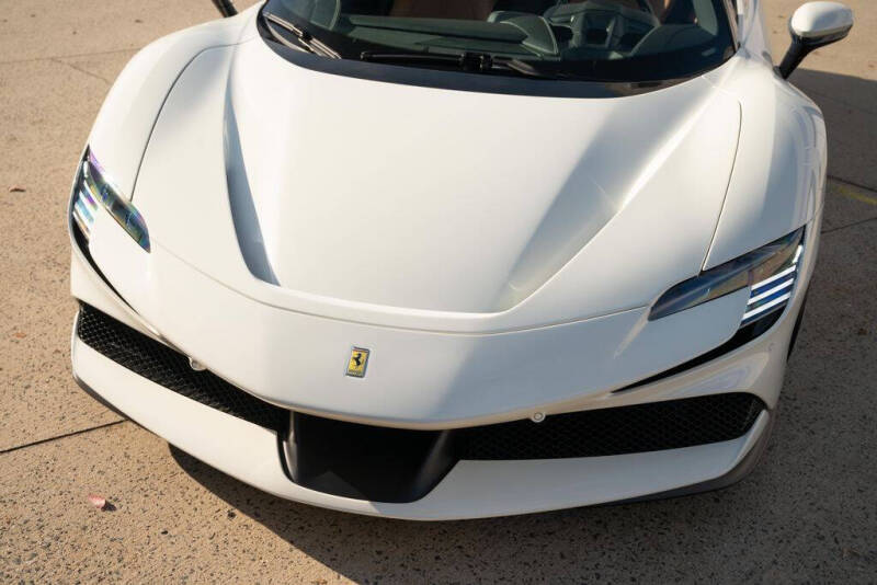 2024 Ferrari SF90 Spider