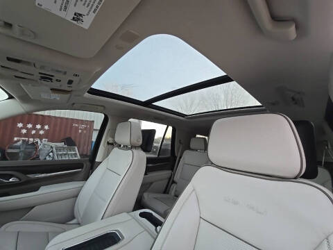 2023 GMC Yukon Denali