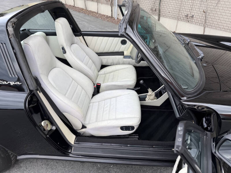 1988 Porsche 911 Carrera