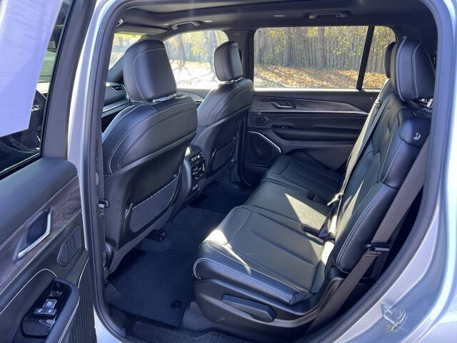 2024 Jeep Grand Cherokee L Overland