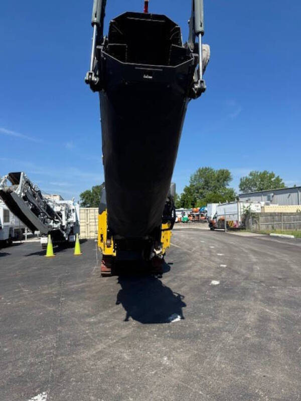 2015 BOMAG BM1200/35 TRACKED COLD PLANNER