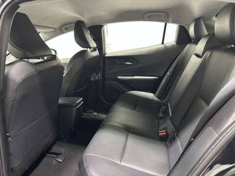 2025 Toyota Prius XLE