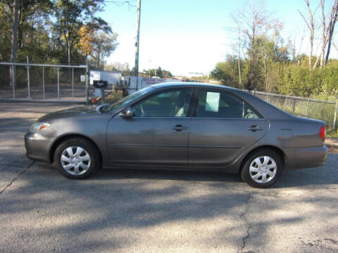 2003 Toyota Camry for sale at Highland Park Auto Clinic and Sales in Highland Park IL