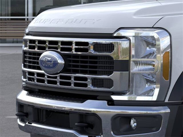 2025 Ford F-600 Super Duty