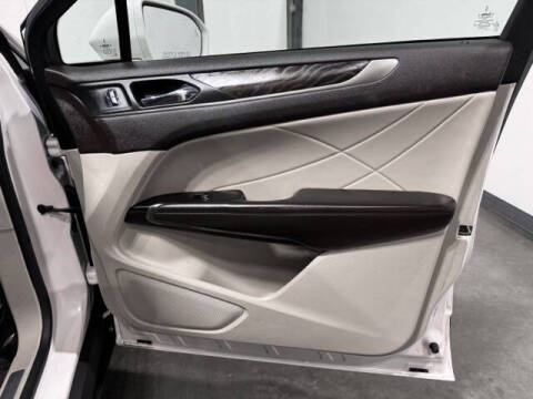 2017 Lincoln MKC Reserve