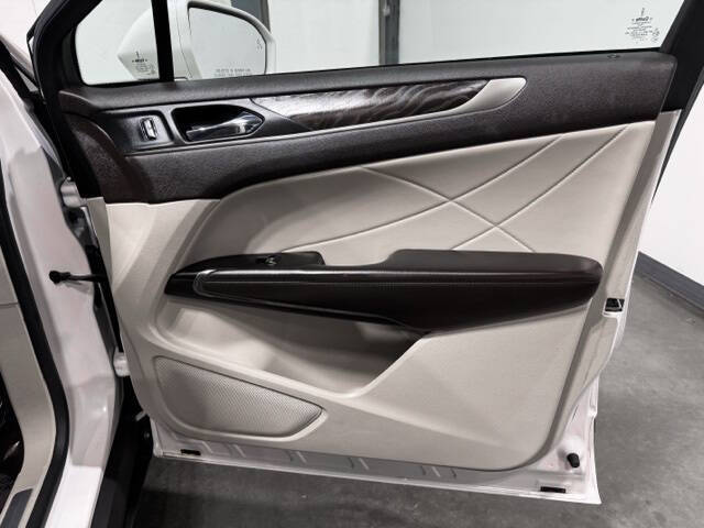 2017 Lincoln MKC Reserve