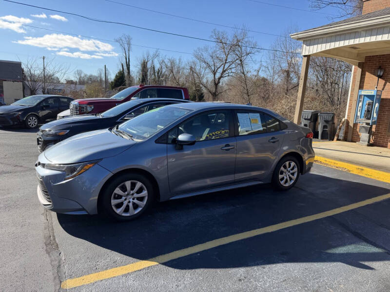 2024 Toyota Corolla LE