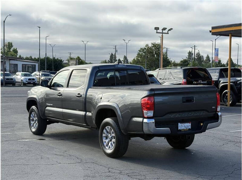 2017 Toyota Tacoma