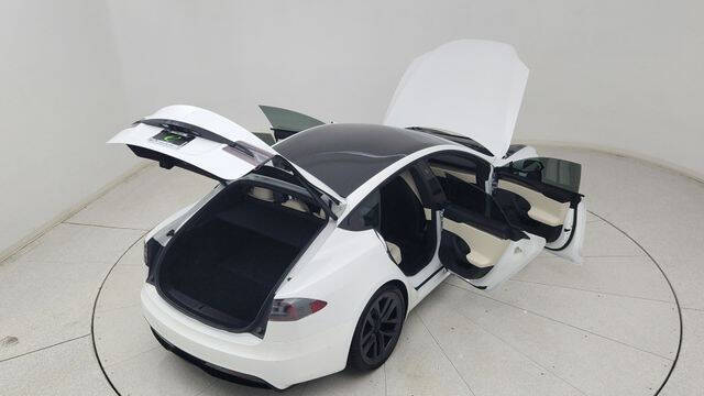 2022 Tesla Model S