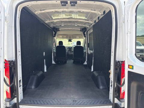 2024 Ford Transit 250