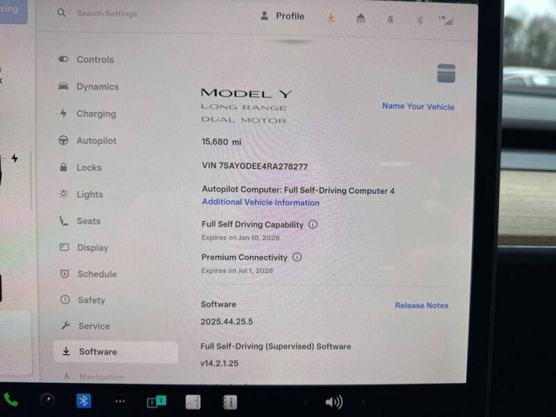 2024 Tesla Model Y Long Range
