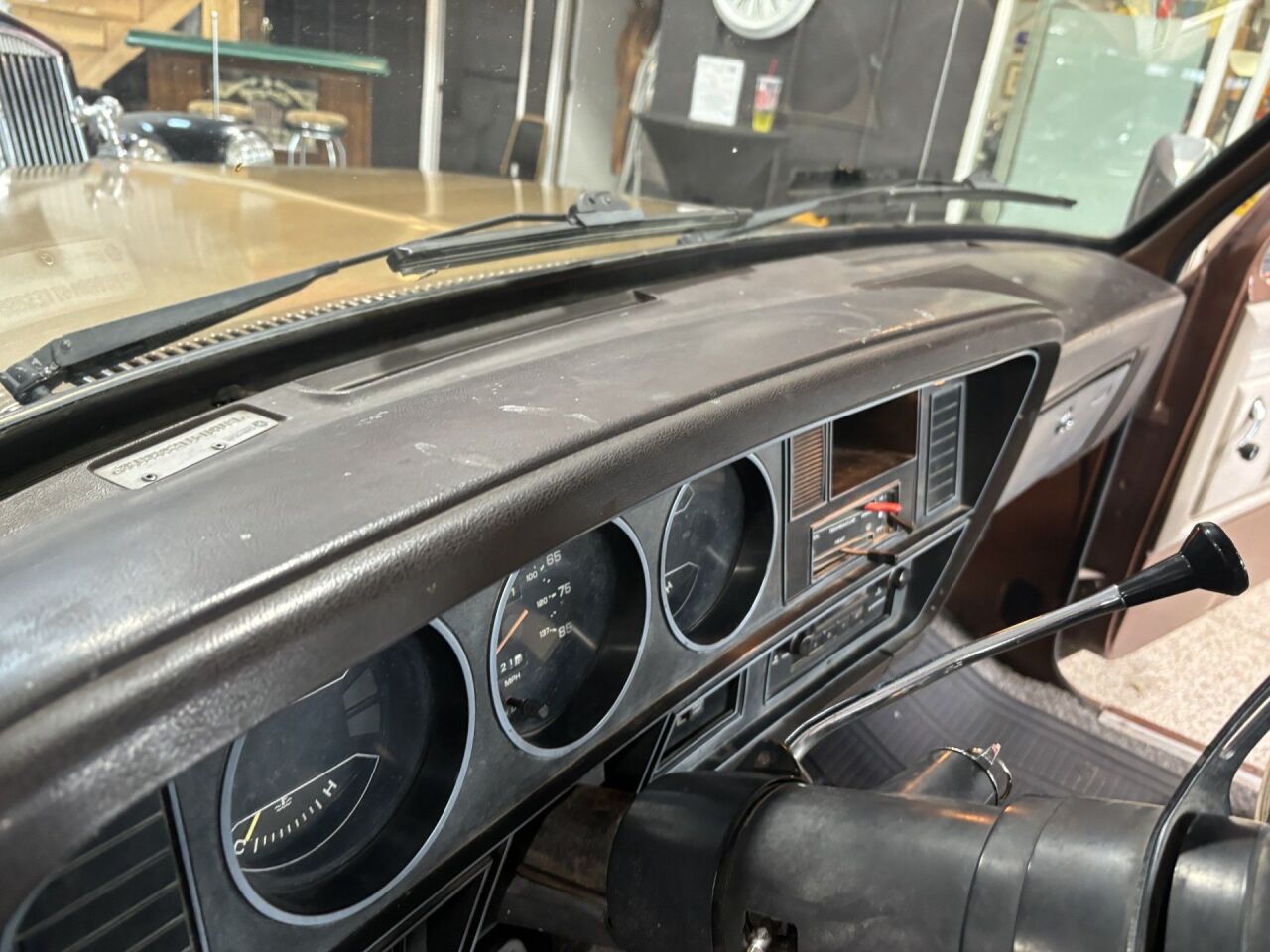 1984 Dodge Ram 27