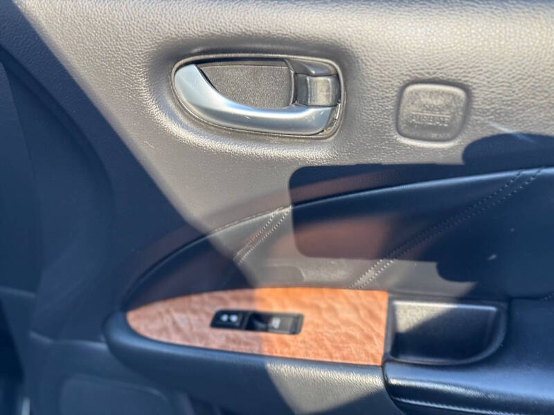 2011 Nissan Murano CrossCabriolet