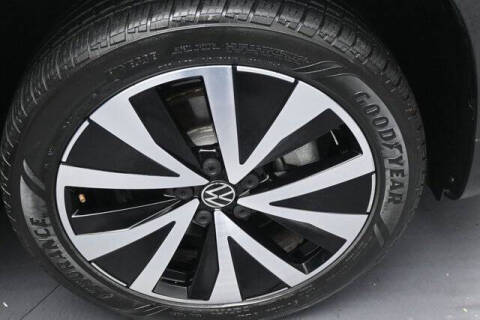 2022 Volkswagen Taos SE