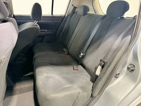 2009 Nissan Versa 1.8 S