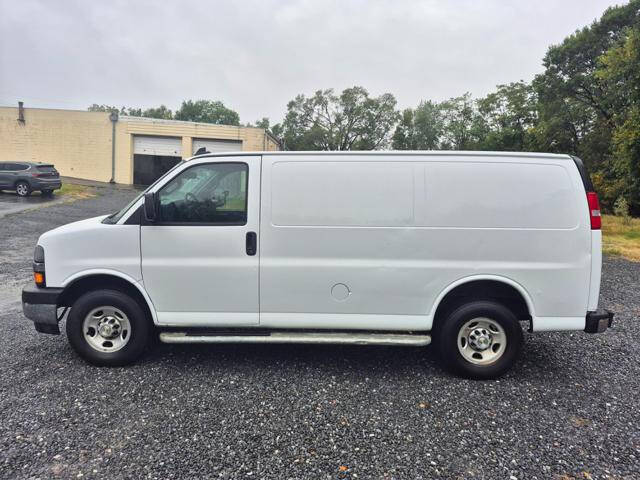 2023 Chevrolet Express 2500