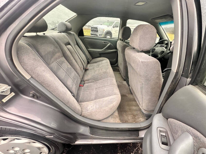 1999 Toyota Camry LE