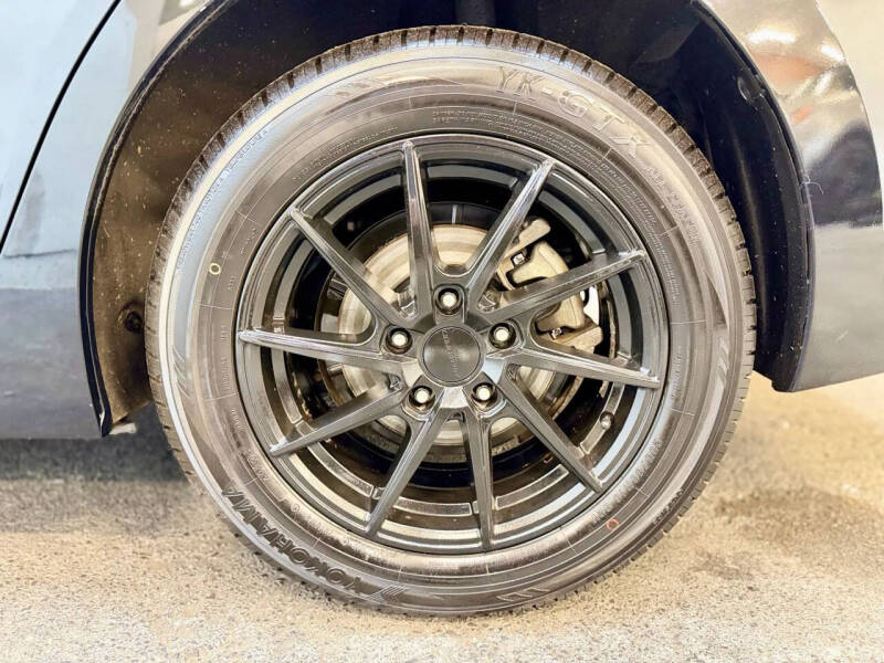 2017 Mazda MAZDA3 Sport