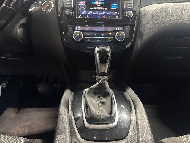 2020 Nissan Rogue Sport SV