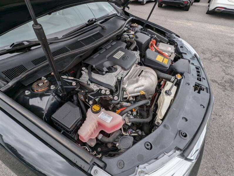 2014 Toyota Camry Hybrid LE