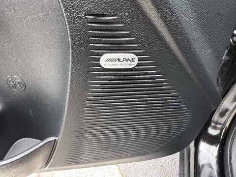 2018 Dodge Challenger SXT Plus