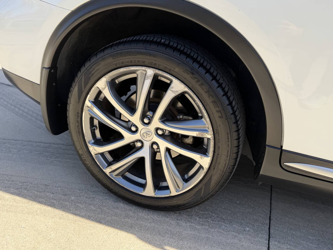 Used Car 2017 Infiniti Qx50  Base Awd 4dr Crossover For Sale Under $15,000 In Austin, Texas