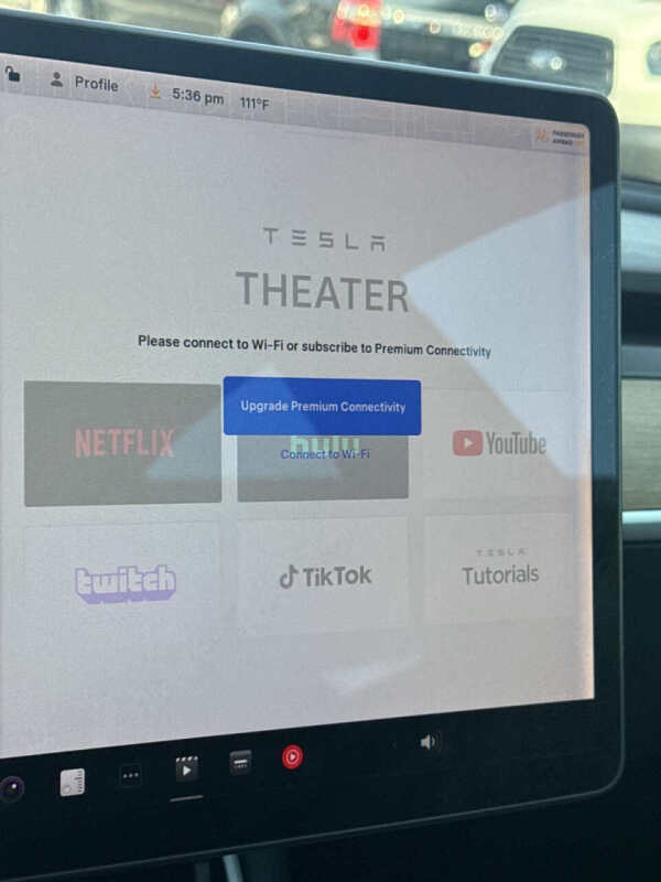 2019 Tesla Model 3 Mid Range