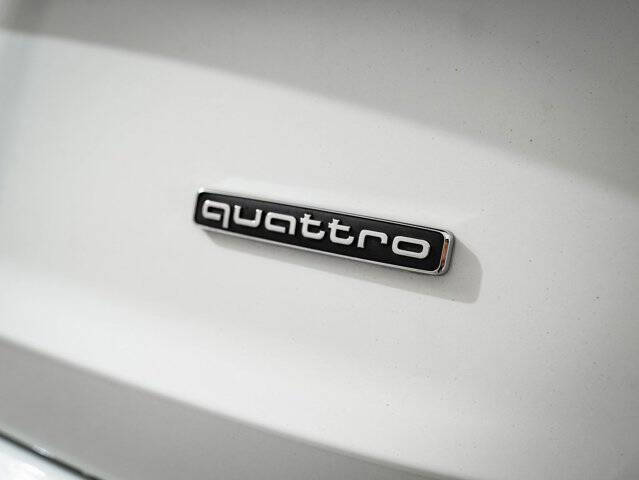 2022 Audi Q7 quattro Premium Plus 55 TFSI