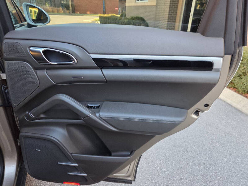 2016 Porsche Cayenne