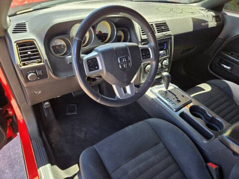 2014 Dodge Challenger SXT