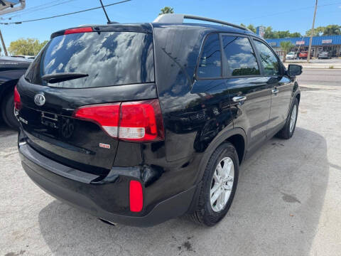 2014 Kia Sorento LX