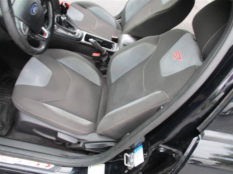 2016 Ford Focus ST