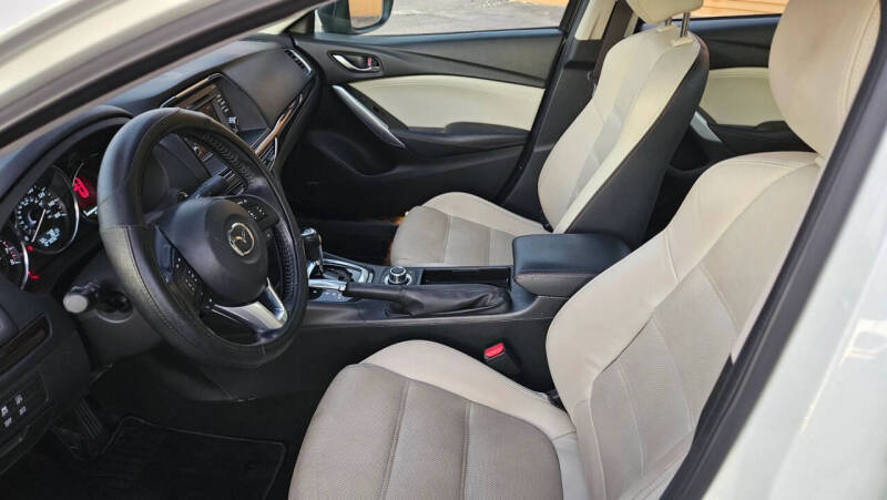 2014 Mazda MAZDA6 i Grand Touring