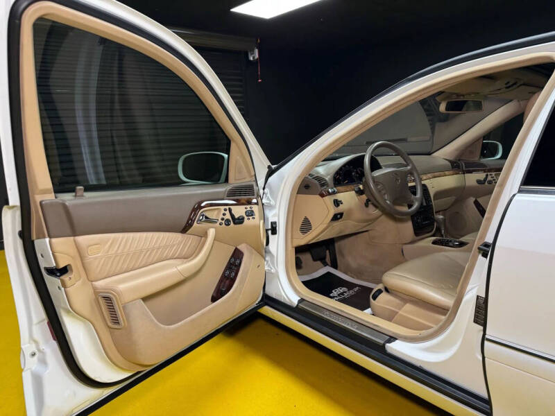 2000 Mercedes-Benz S-Class S 500