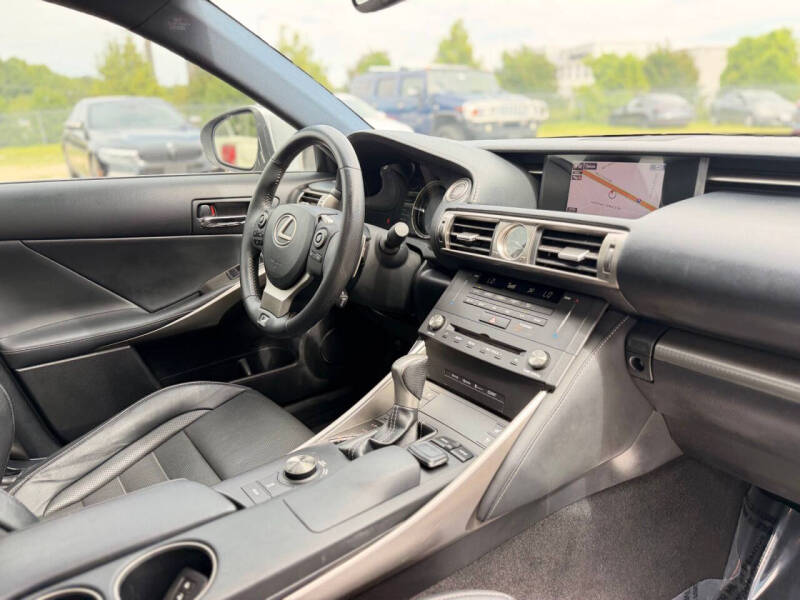 2015 Lexus IS 250