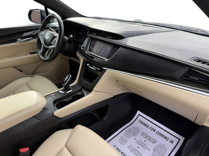 2017 Cadillac XT5