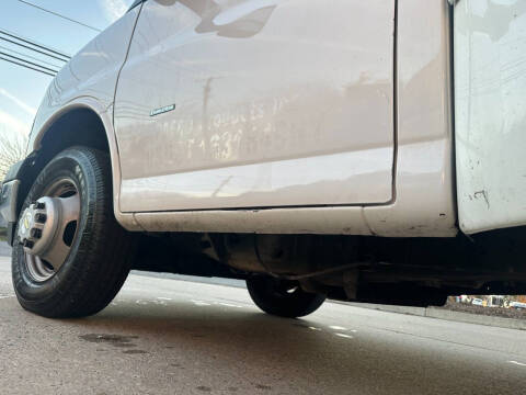 2021 Chevrolet Express 3500