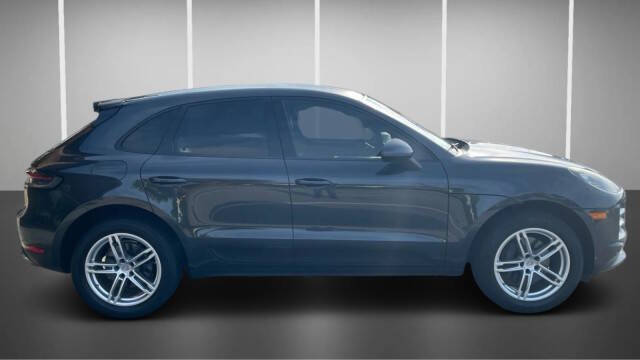 2020 Porsche Macan